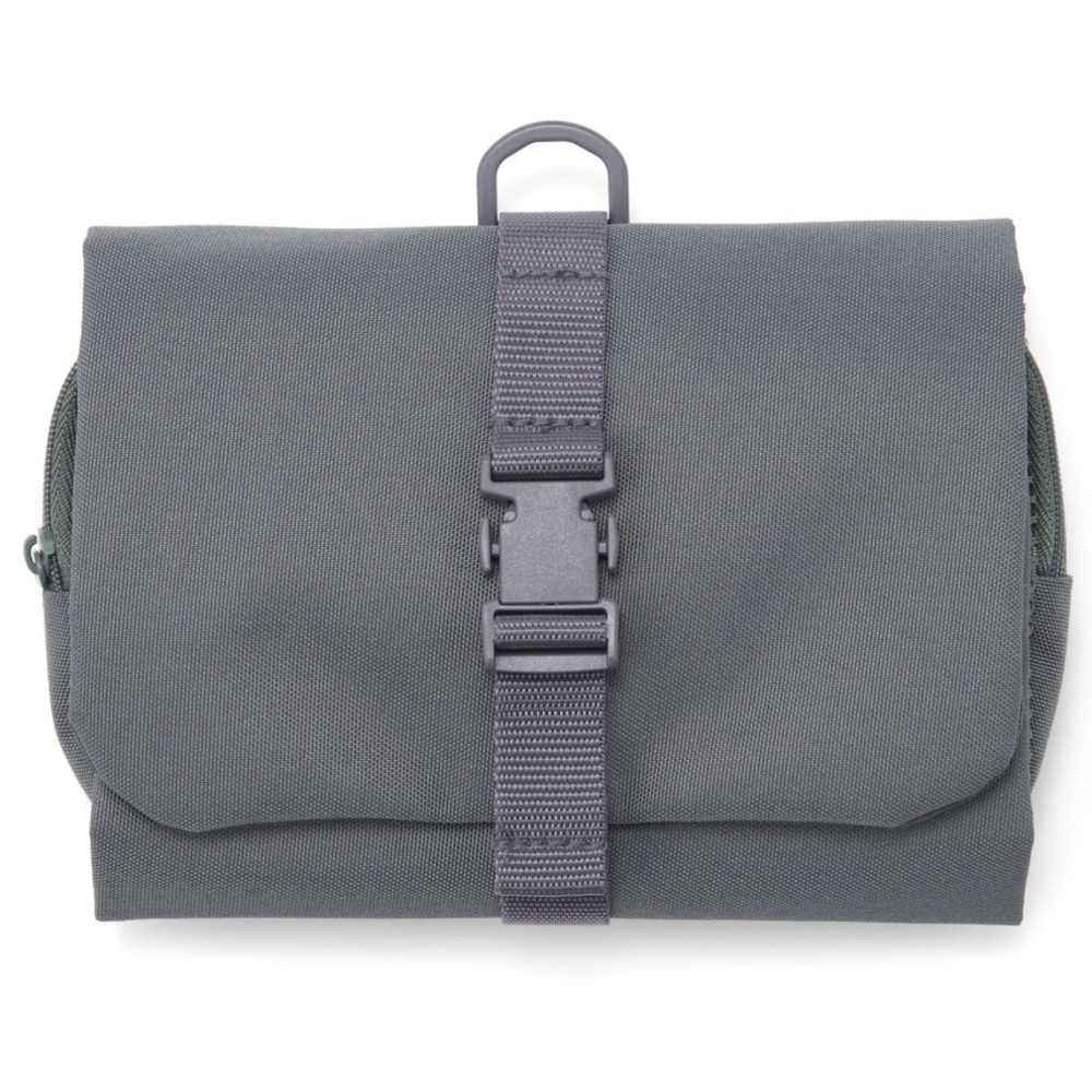 BRAND NEW MUJI Hanging Case with Pouch